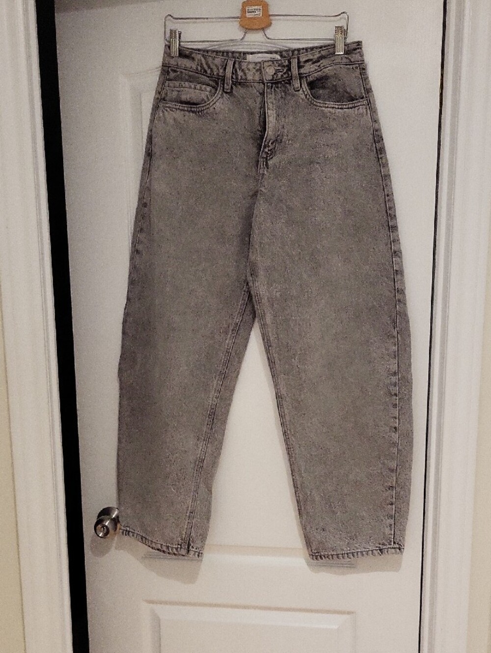 Dynamite Horseshoe Gray Acid Wash Jeans - Picture 3 of 5